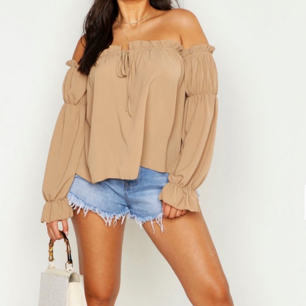 Lisa & Lucy Sheer Off the Shoulder Blouse in Coffee. Women’s Medium